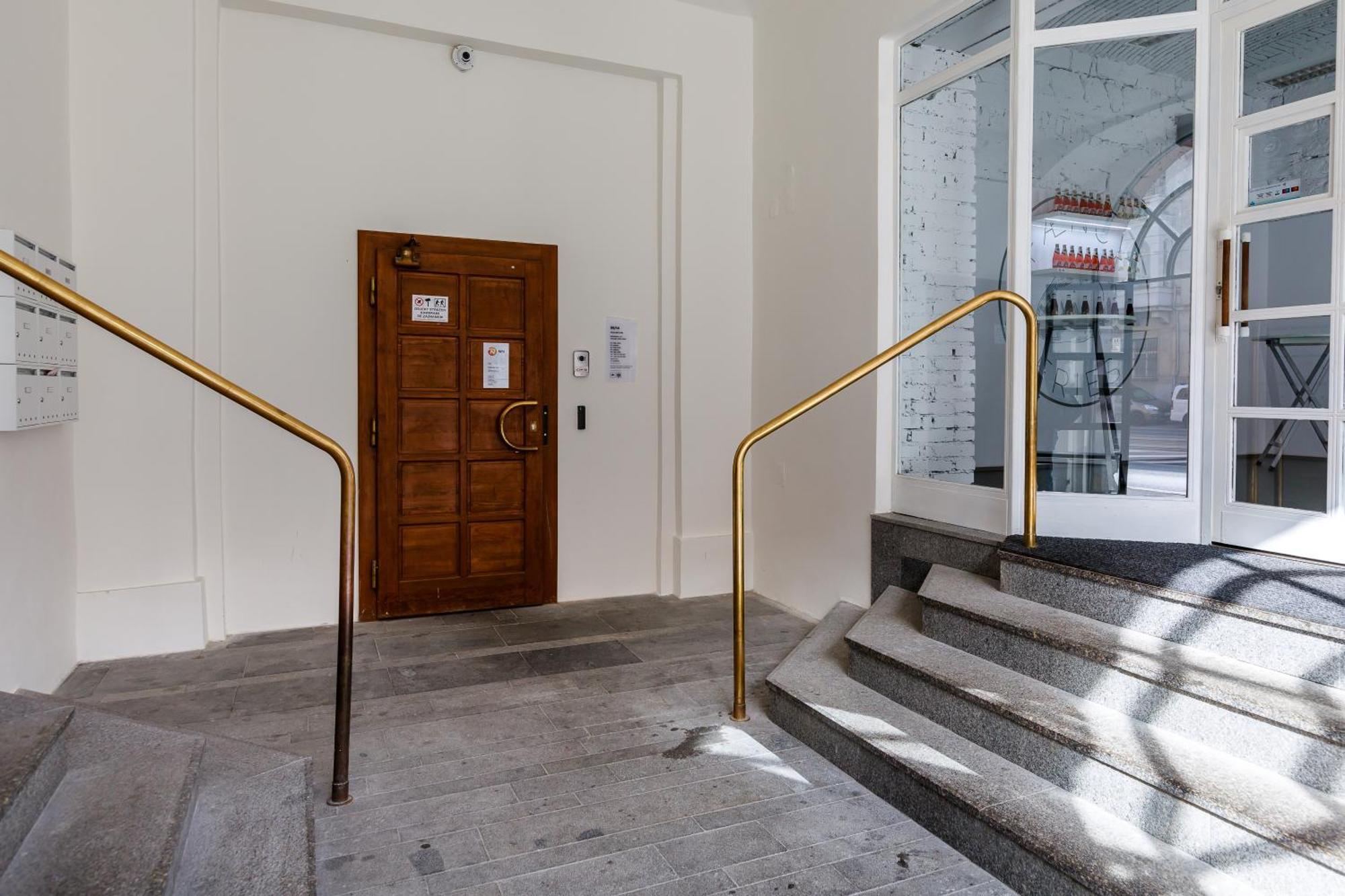 Avantgarde Apartments Plzen Bagian luar foto