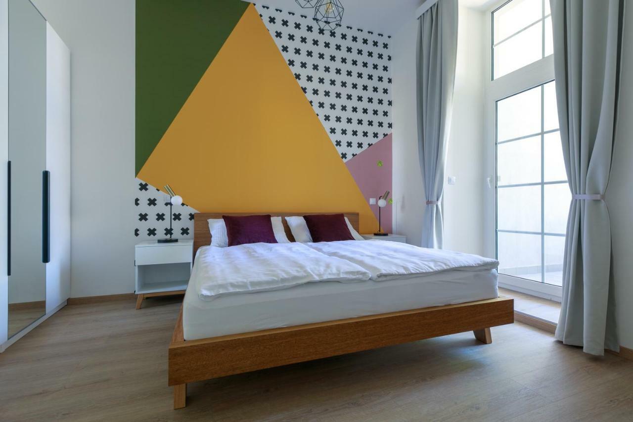 Avantgarde Apartments Plzen Bagian luar foto