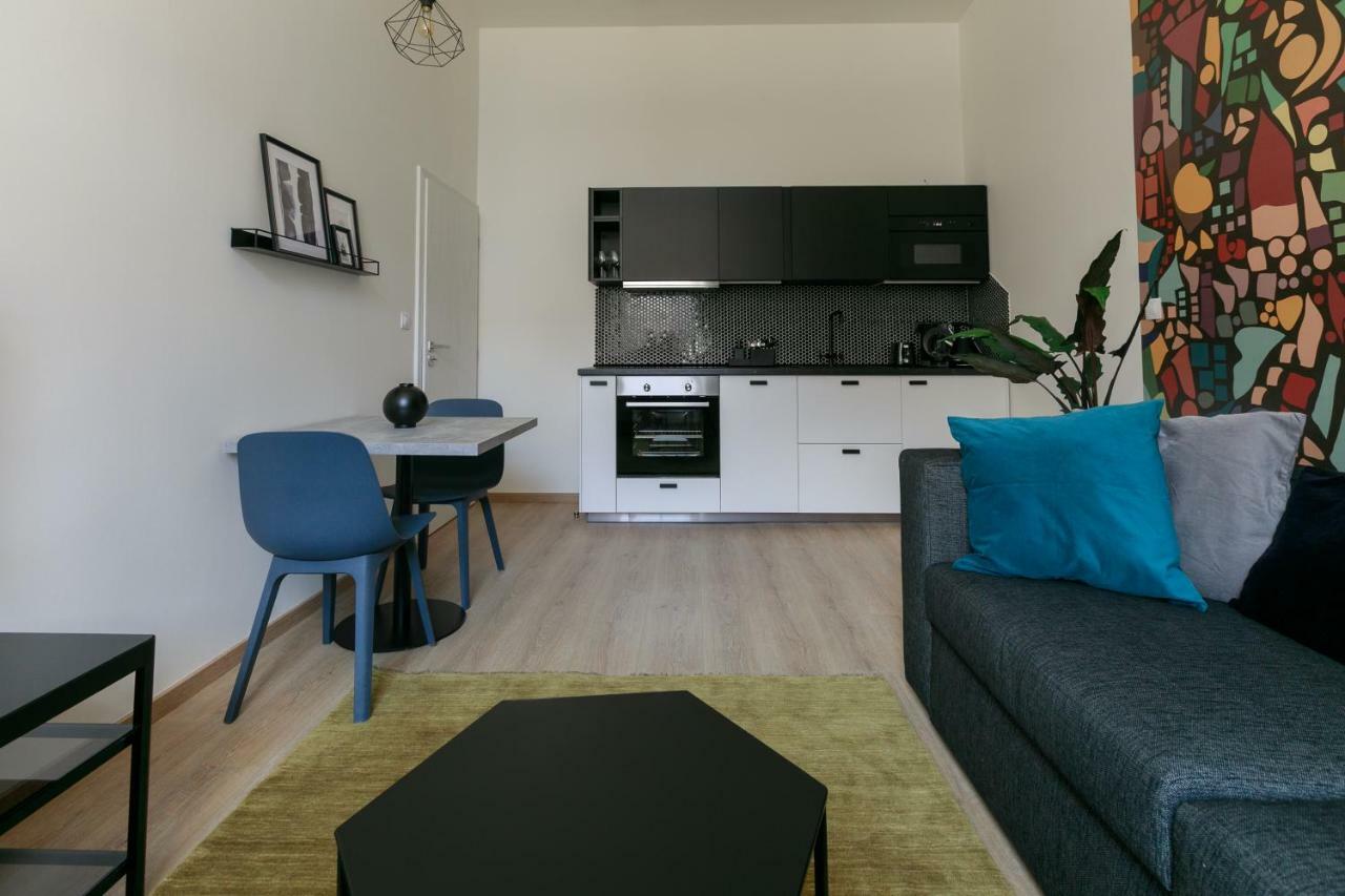 Avantgarde Apartments Plzen Bagian luar foto